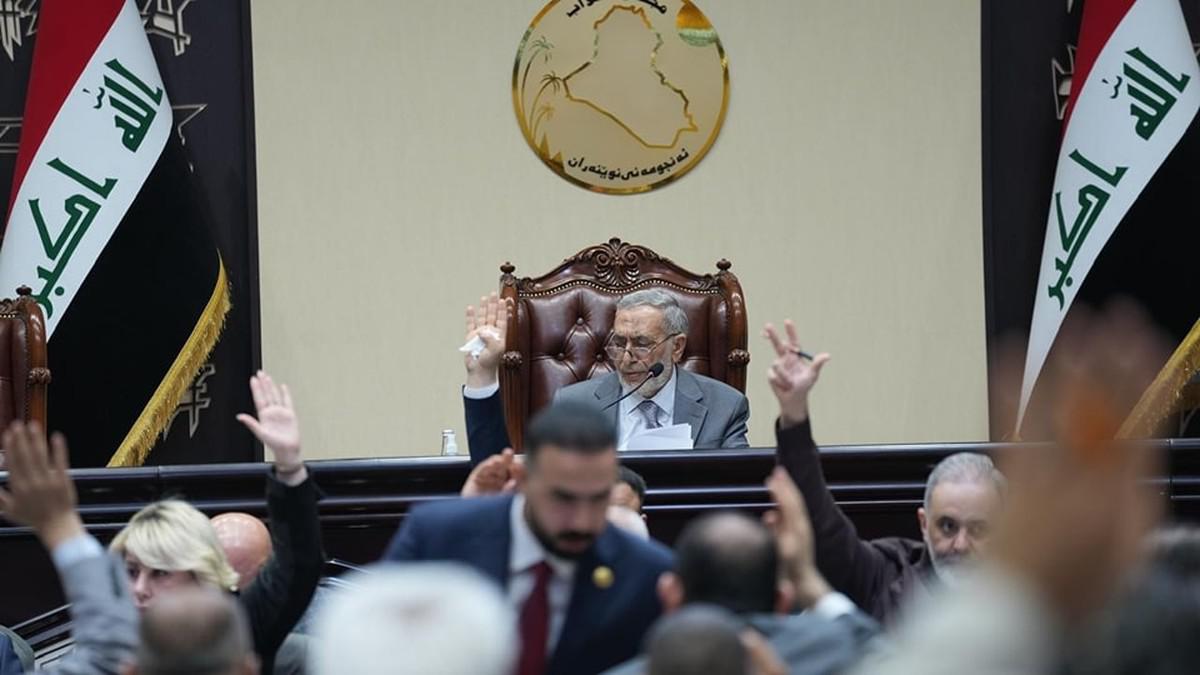 البرلمان العراقي يقطع خطوة مهمة على طريق حل الخلافات بين أربيل وبغداد