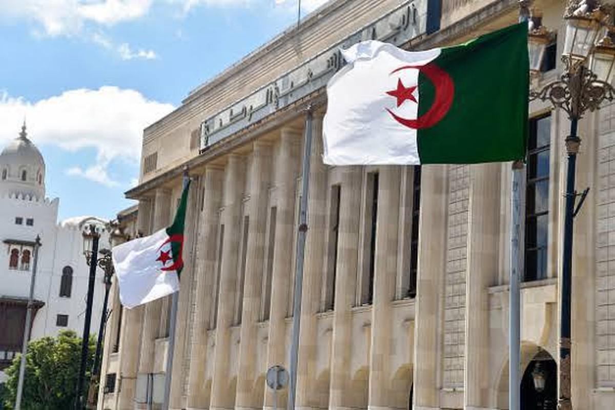 قضية الأموال المشبوهة تعود مجددا مع اقتراب الانتخابات