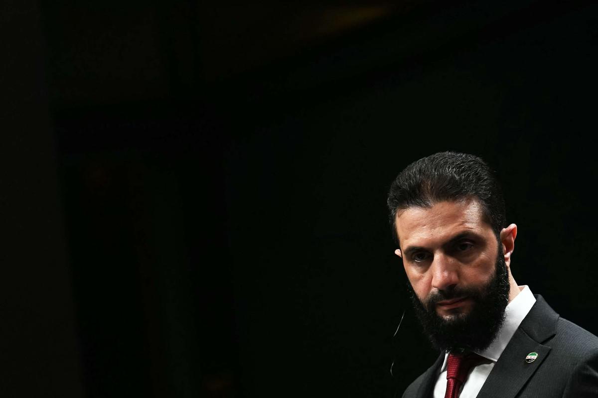 الشرع يؤكد رفضه اعادة تجربة الحرب الطائفية في سوريا ما عزز الخلاف مع القاعدة