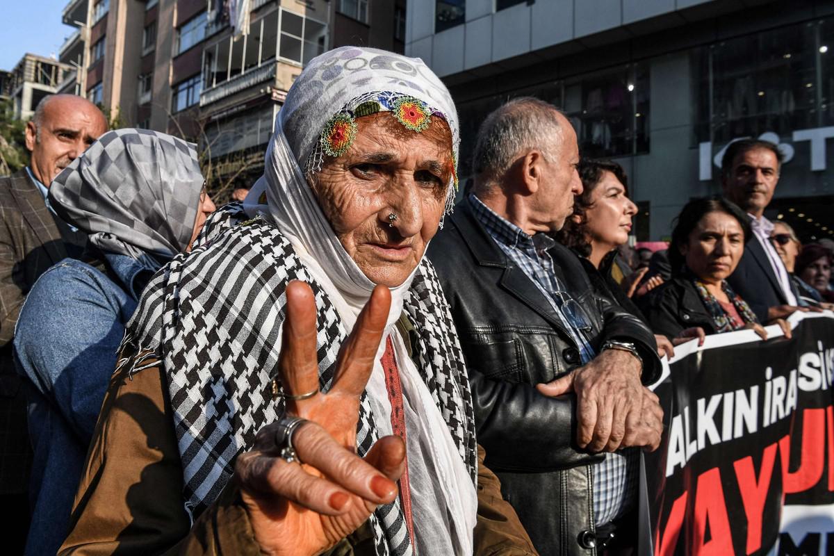 الحكومة التركية تتجاهل الرفض الشعبي الكردي لسياستها