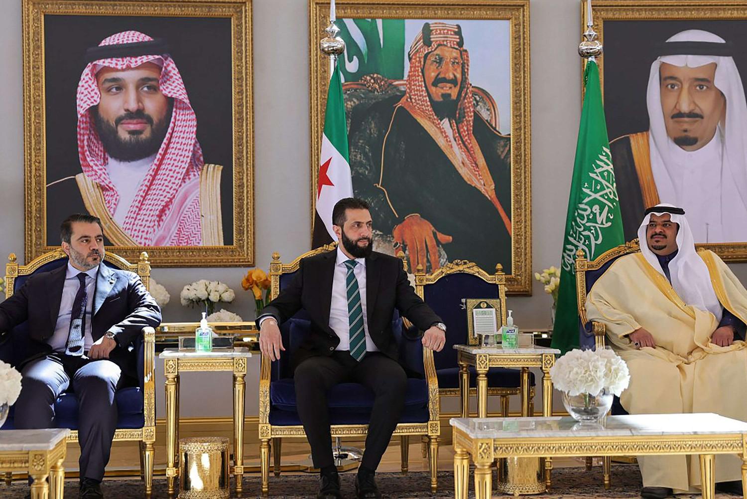  حراك دبلوماسي لتطوير العلاقات