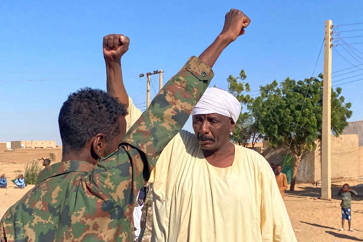 الجيش السوداني تلقى دعما عسكريا خارجيا كبيرا في مواجهة الدعم السريع