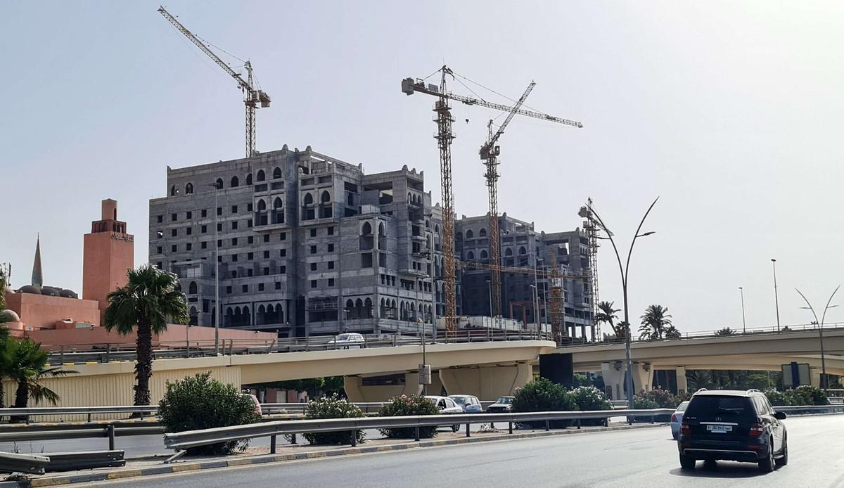 منافسة قوى عربية وإقليمية لاعادة اعمار دول دمرتها الحرب
