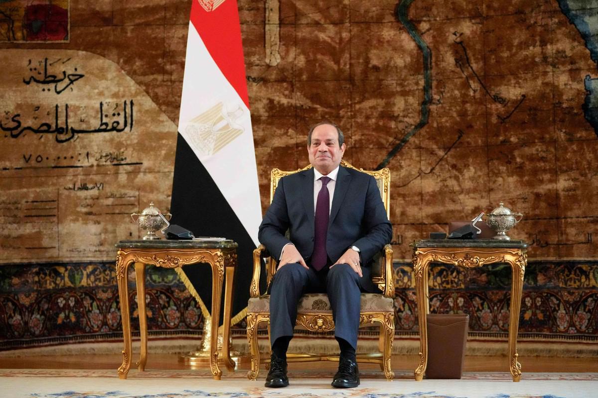 السيسي يؤكد أن أن بلاده تبذل قصارى جهدها لتسوية الأزمات الإقليمية عبر الطرق السلمية