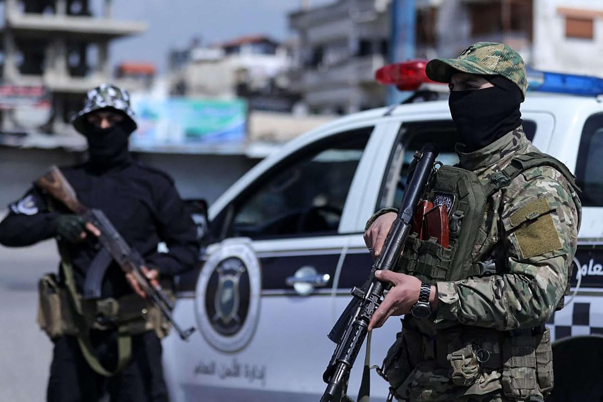 قوات الشرع تتعقد فلول الأسد 