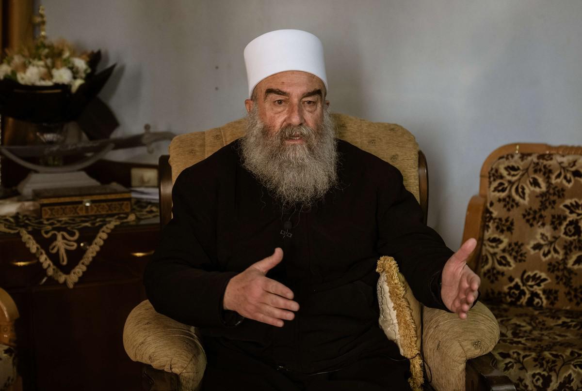 الهجري وصف سابقا الحكومة السورية بأنها متطرفة ولها نزعة ارهابية