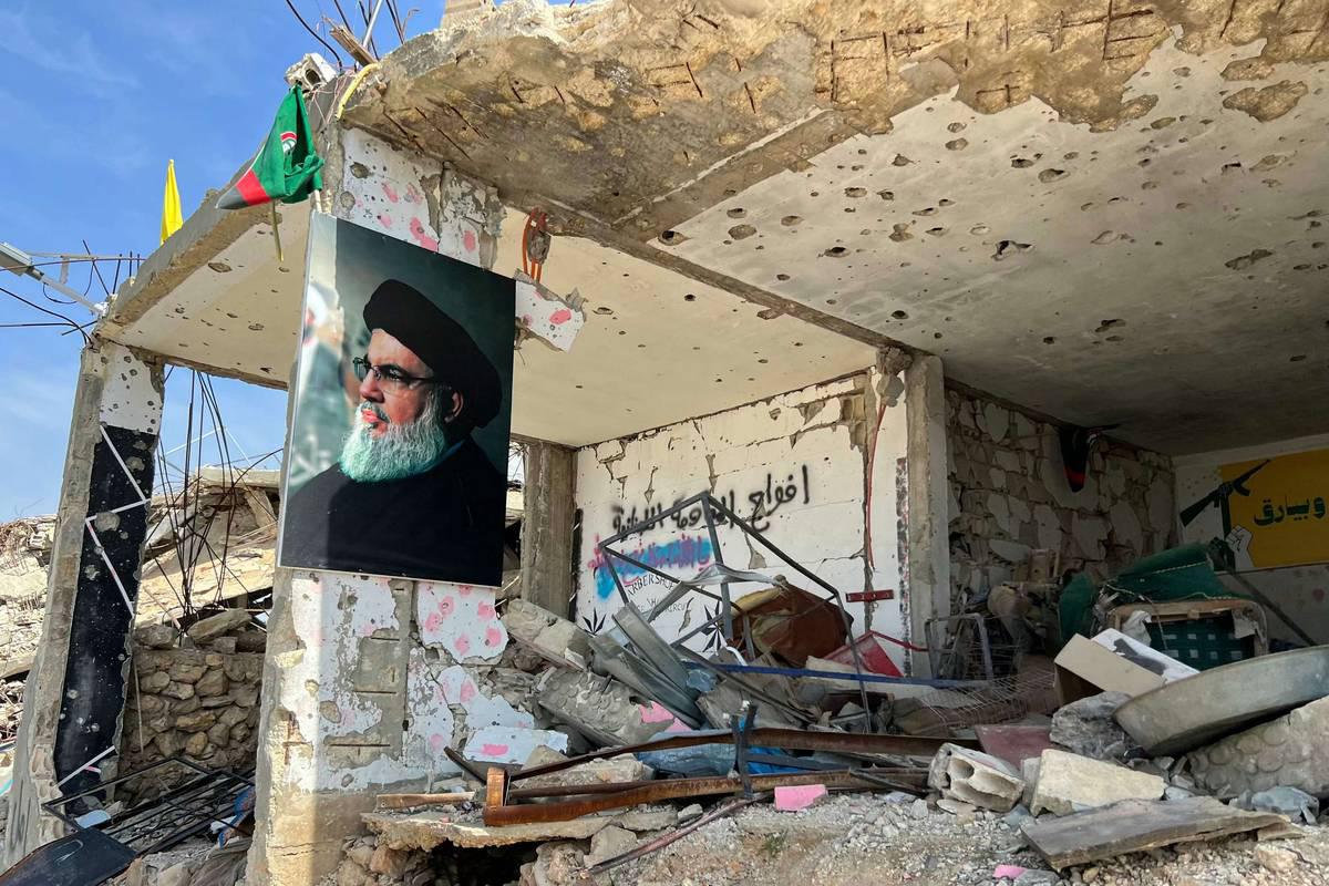 مبنى مدمر في بلدة الرملة جنوب لبنان