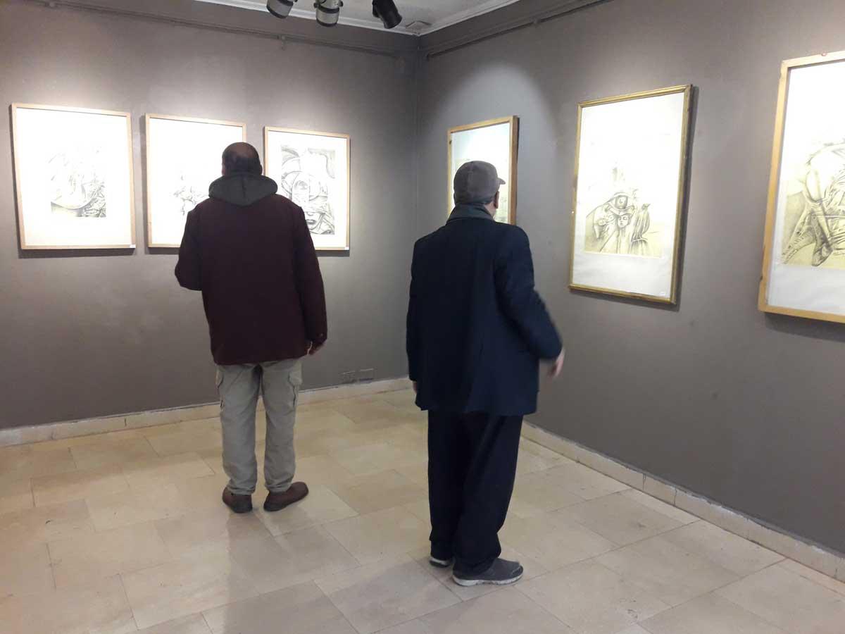 معرض 'الحكاية 387' 