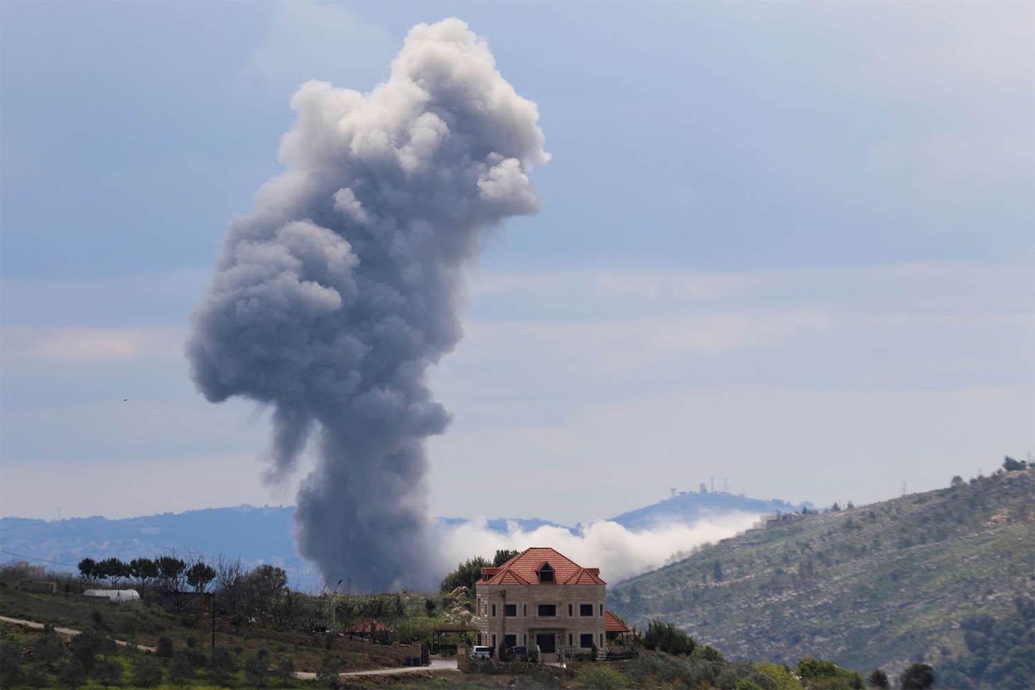 Israeli artillery and airstrikes hit south Lebanon