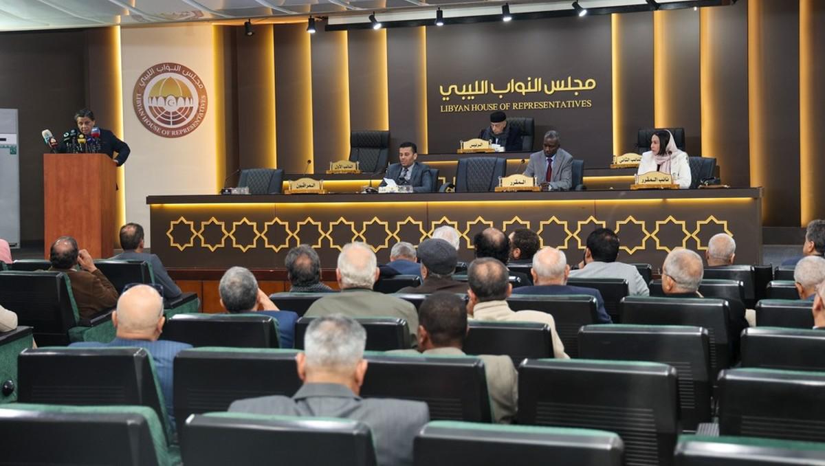 توترات سياسية تفاقم الازمة الاقتصادية