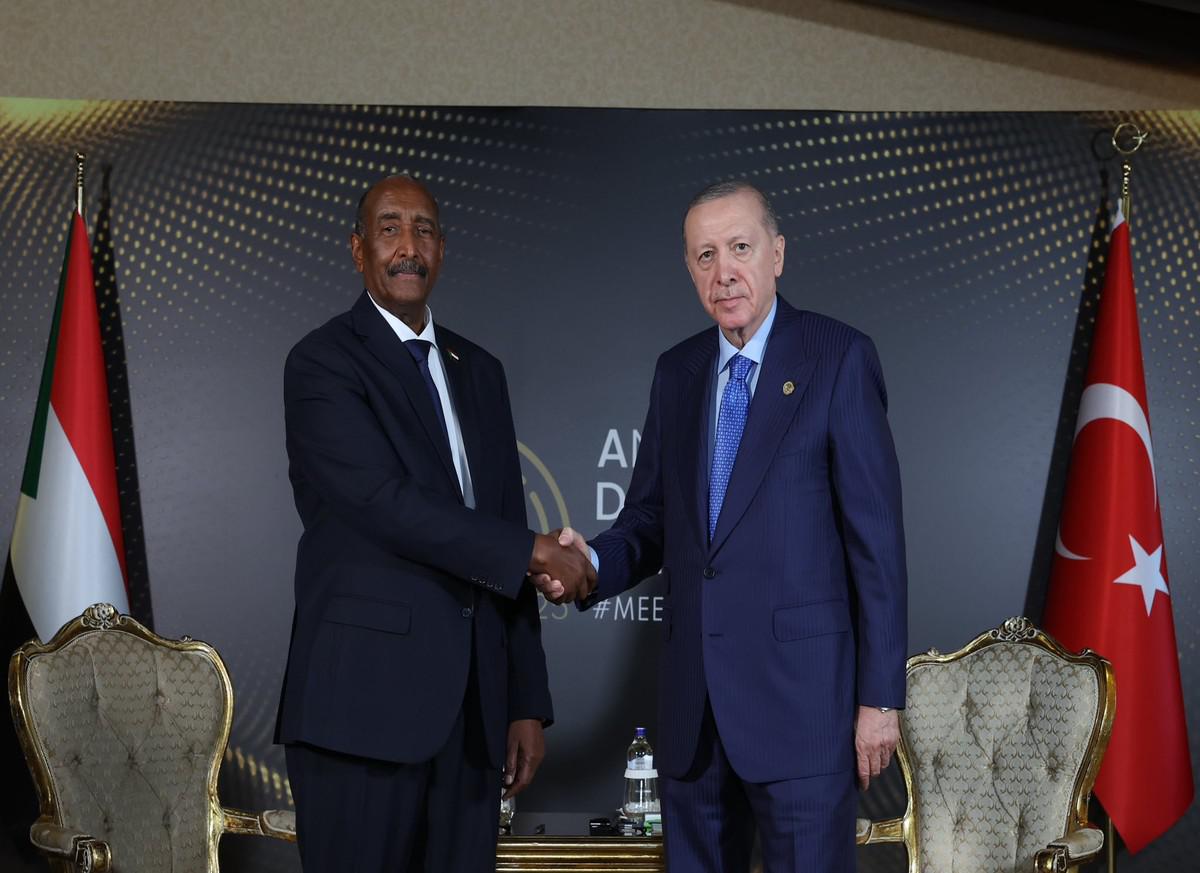أردوغان يضع مصالح تركيا في المقام الأول 