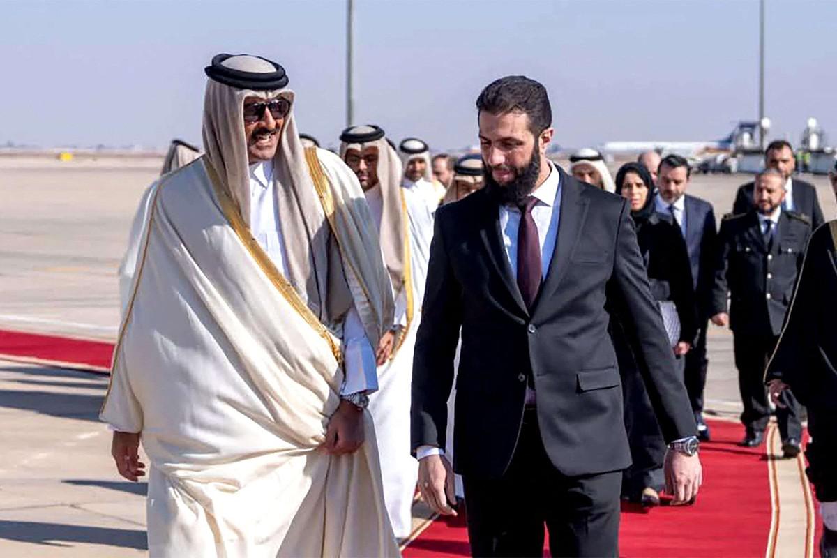 الدوحة تلقي بثقلها لانتزاع موقع متقدم في سوريا 