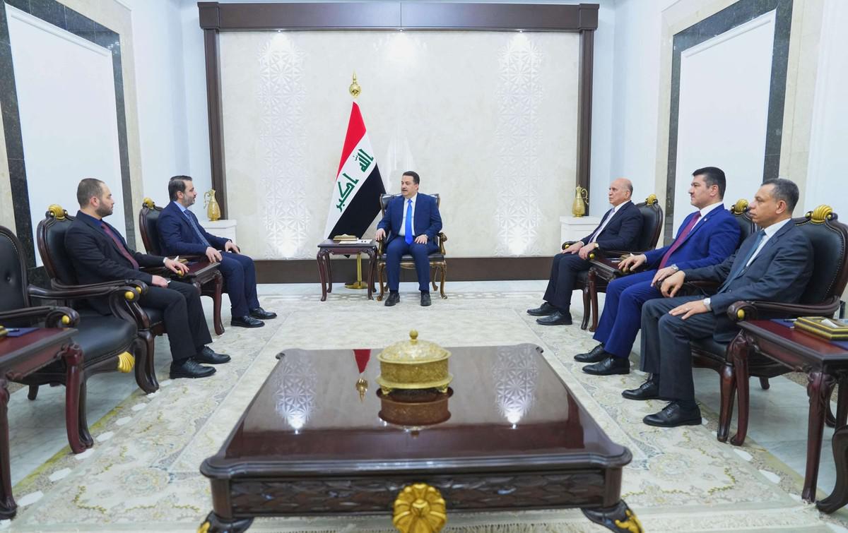 انفتاح على التعاون مع إدارة الشرع رغم الحذر 