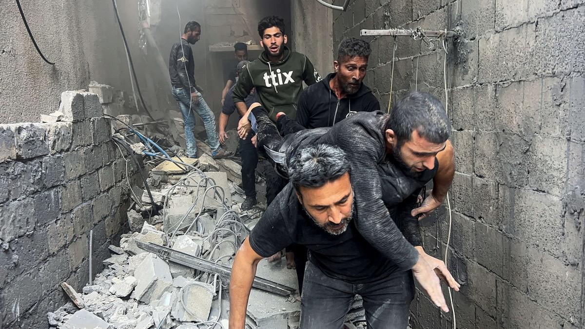الغزيون لم يعد لديهم مفرّ من الغارات الإسرائيلية 