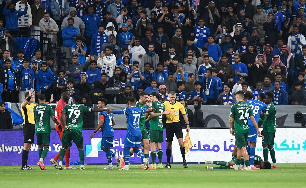 الاهلي والهلال