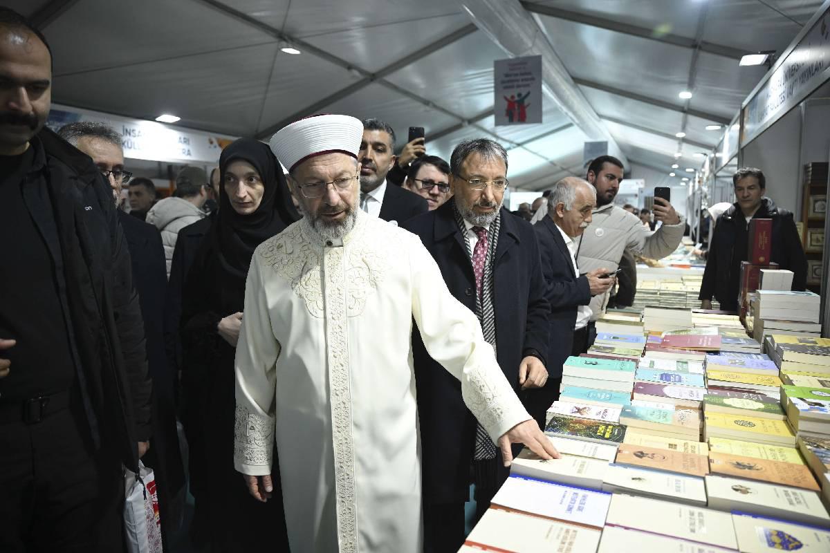 معرض الكتاب الإسلامي في رمضان باسطنبول