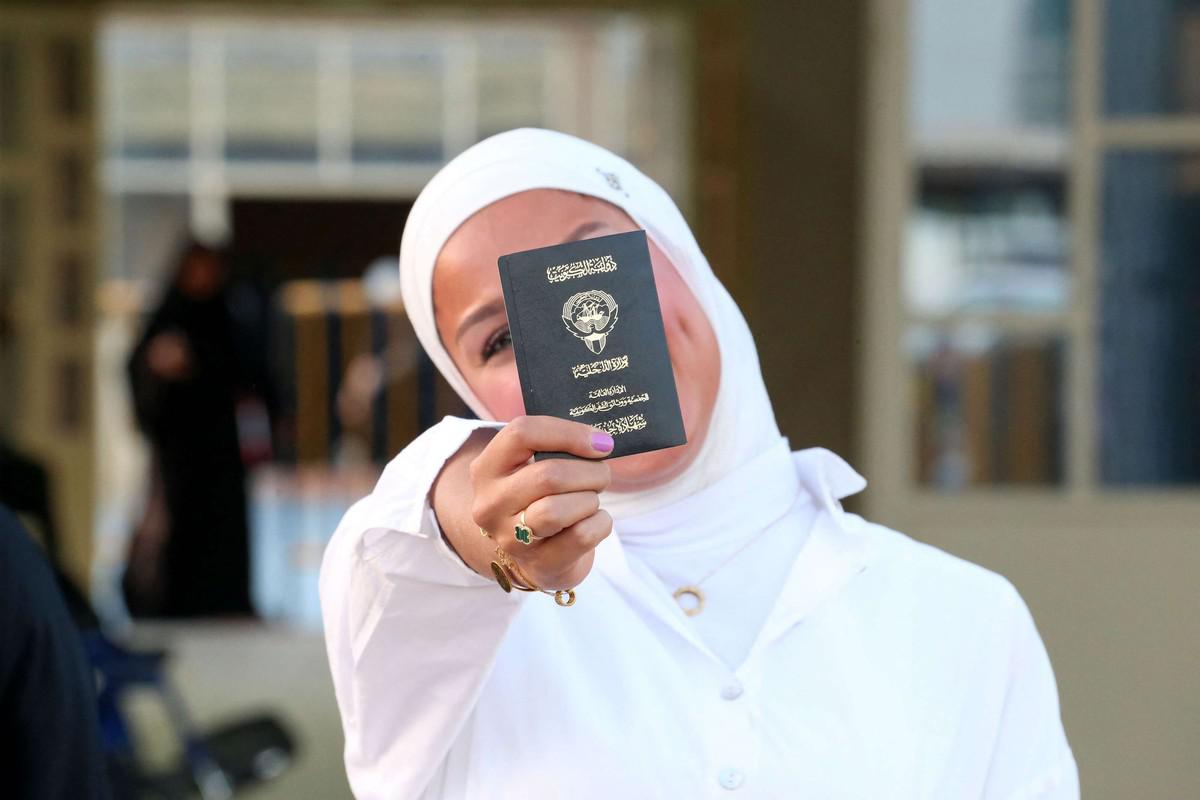 تحقيقات دقيقة للتأكد من مشروعية الحصول على الجنسية الكويتية