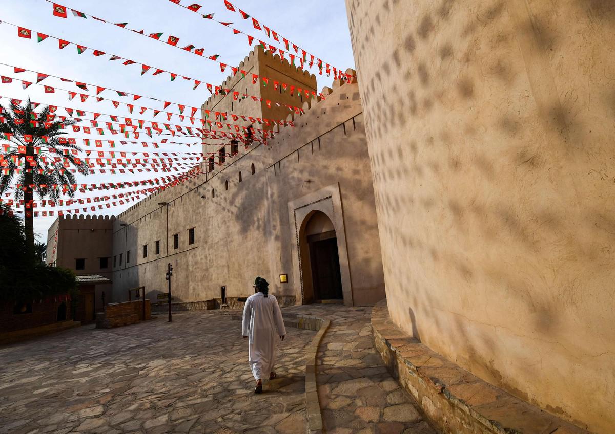 سلطنة عمان