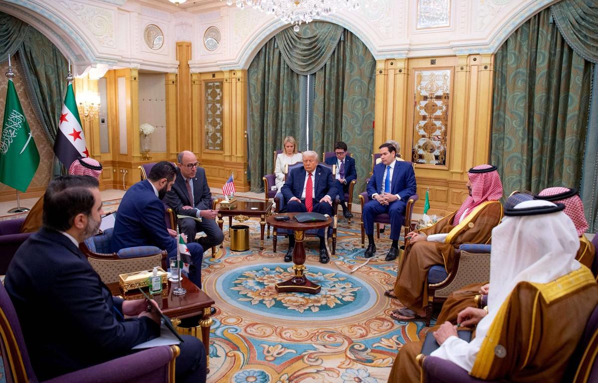 جهود دولية للتهدئة بين إسرائيل وسوريا 