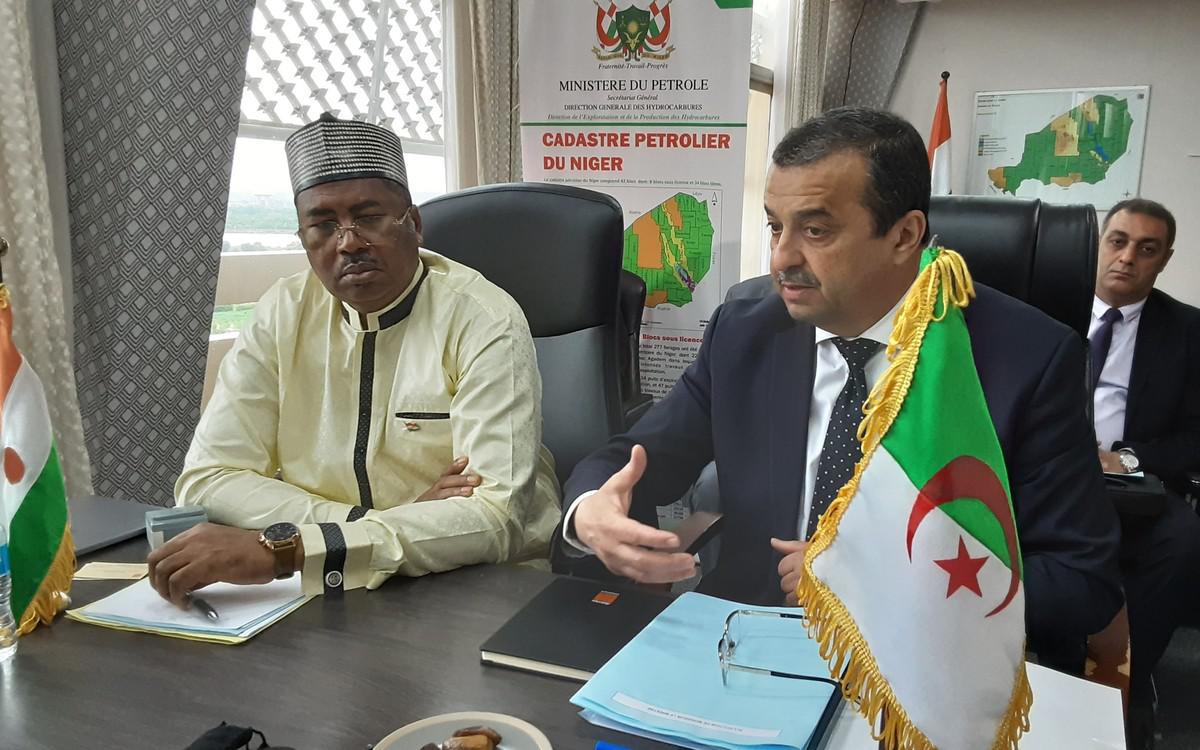الجزائر تدفع ثمن أخطاء سياستها الخارجية 