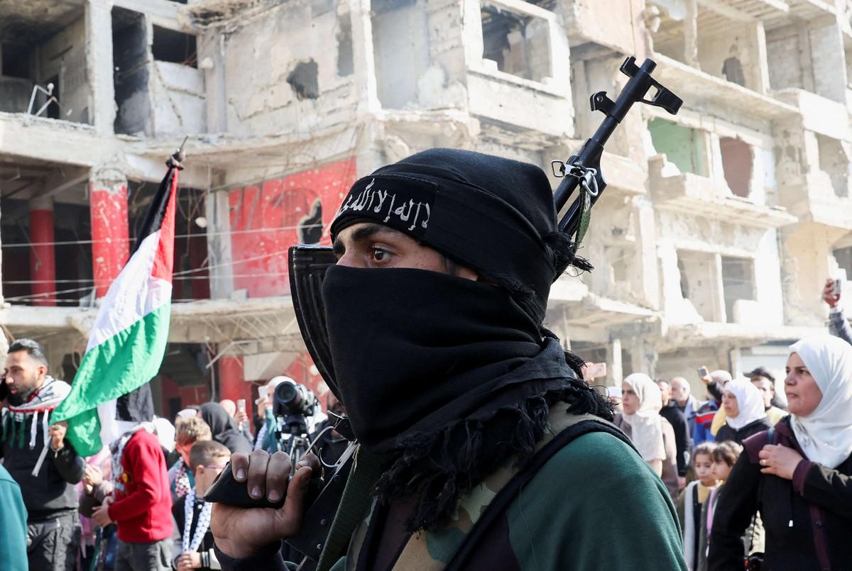 إسرائيل تراهن على تعميق الفوضى في غزة 