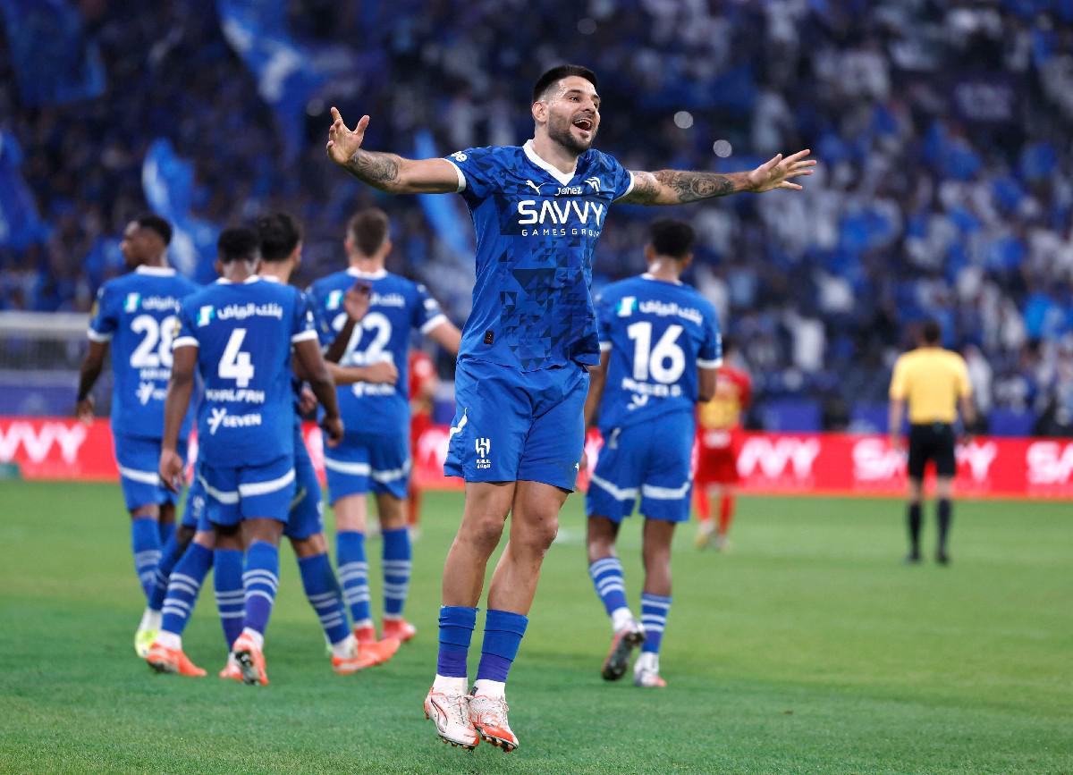 الهلال