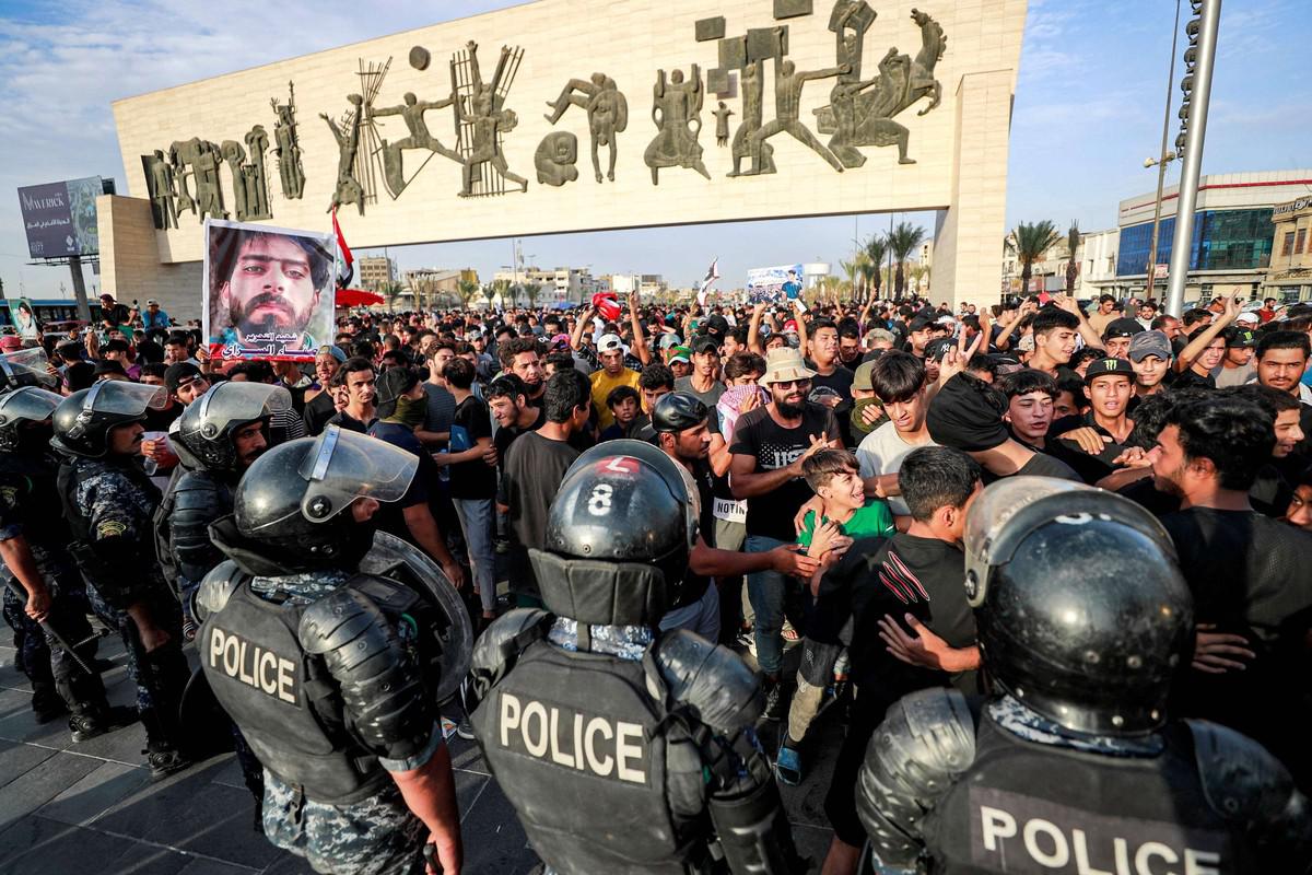 ثورة تشرين 2019 فشلت لافتقار المحتجين إلى الإيمان بقيادة موحدة