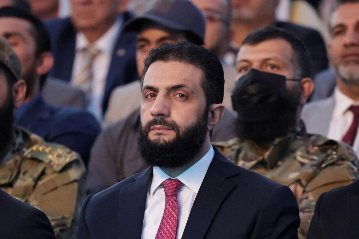 التهديدات تأتي من فصائل قاتلت إلى جانب الشرع ثم انشقت لاحقا