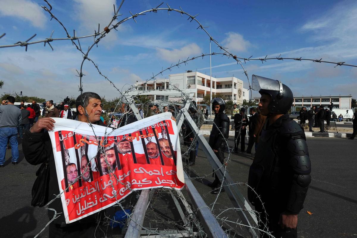 جماعة الاخوان تنأى عن إحراج تركيا وتسعى لتشويه مصر