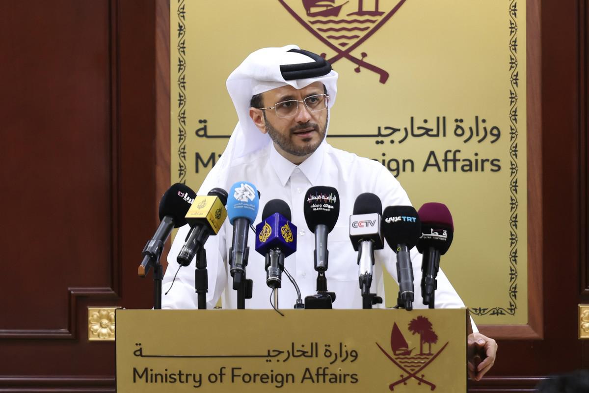 الأنصاري: طرفا الصراع منخرطان بإيجابية بالغة