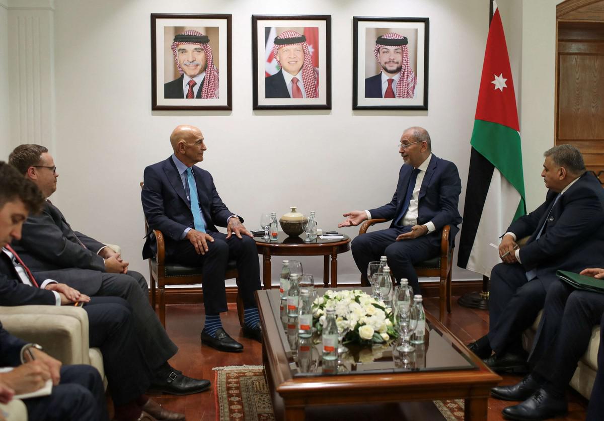 مجموعة عمل ثلاثية لإسناد الحكومة السورية