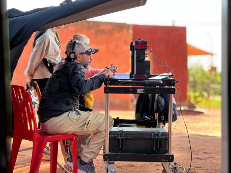 المخرج المغربي لطفي آيت الجاوي