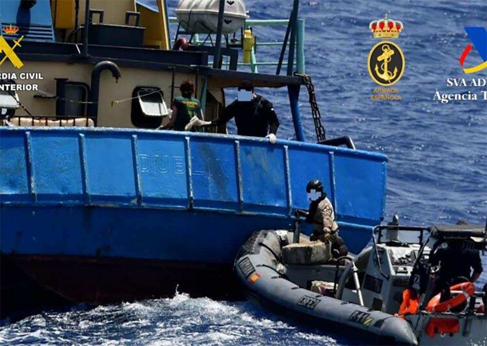 The vessel has been, since the summer of 2024, suspected of being used for large-scale international drug traffickin