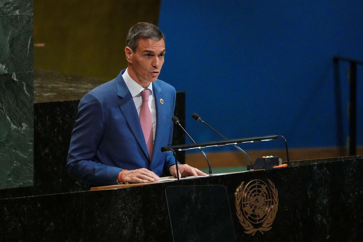 سانشيز له مواقف مشرفة في الدفاع عن حقوق الشعب الفلسطيني