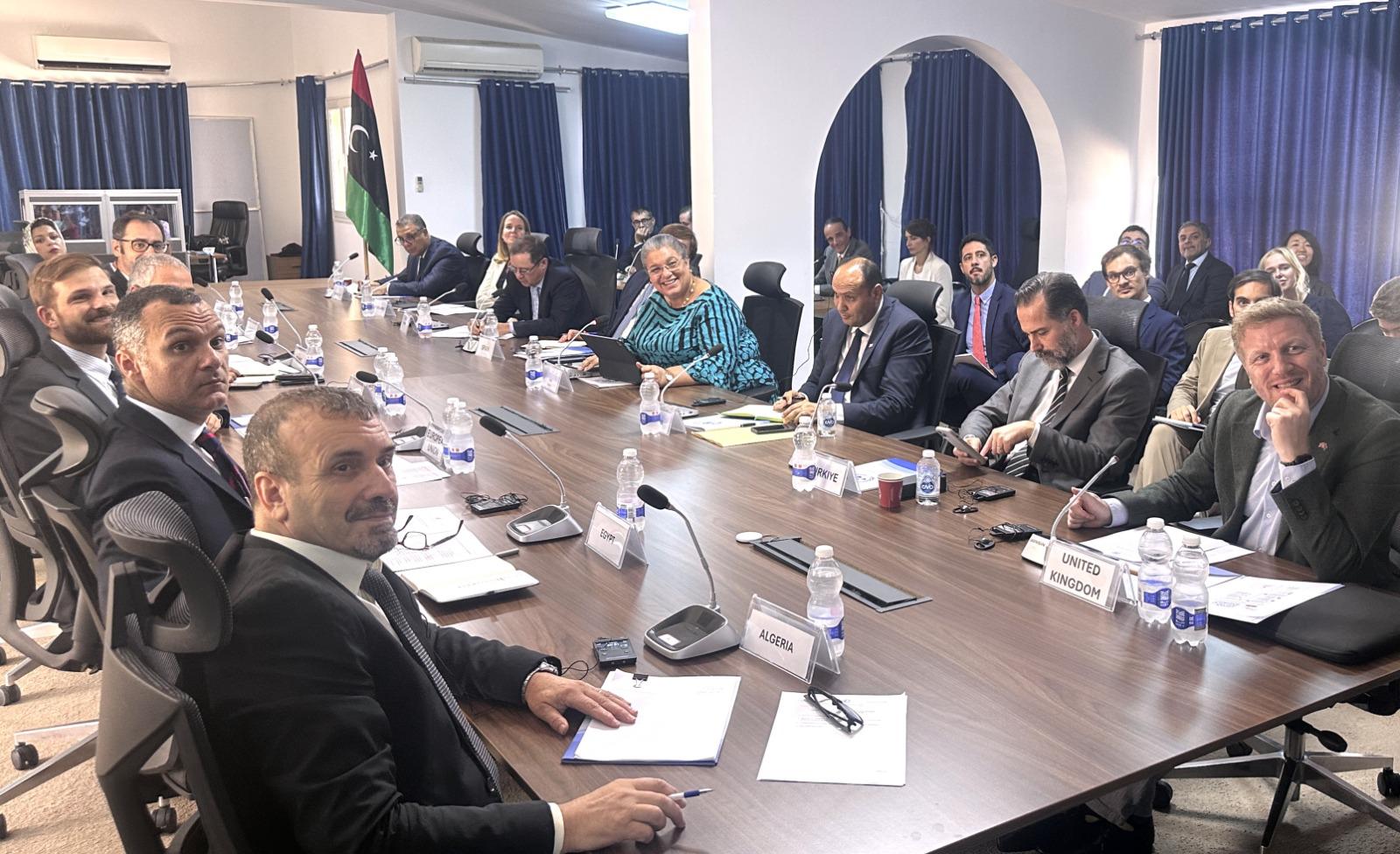 مجموعة العمل السياسية تطالب صراحة بمساءلة أي جهة تسعى لتعطيل المسار السياسي