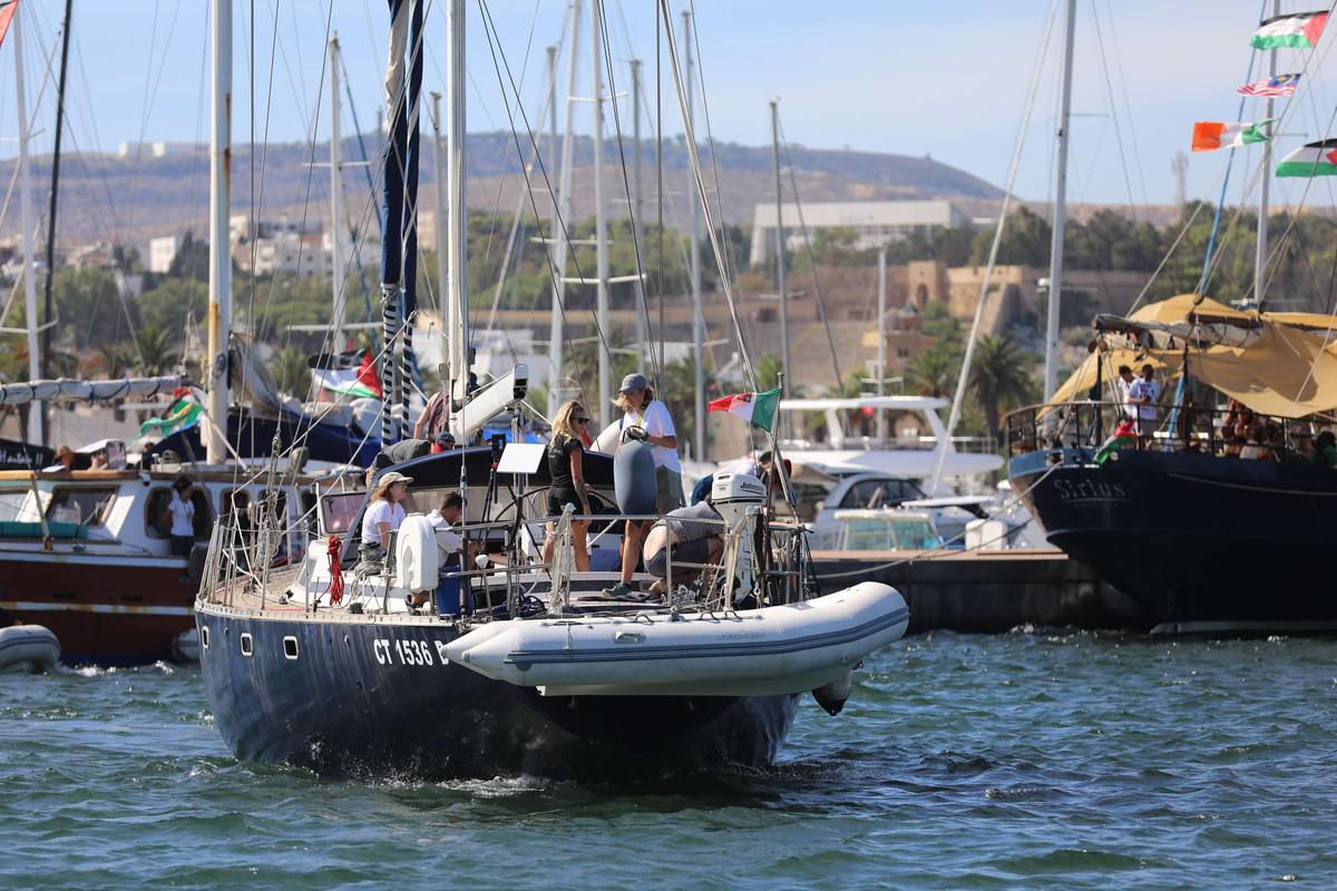 خطوة عملية تهدف إلى كسر الحصار الإسرائيلي