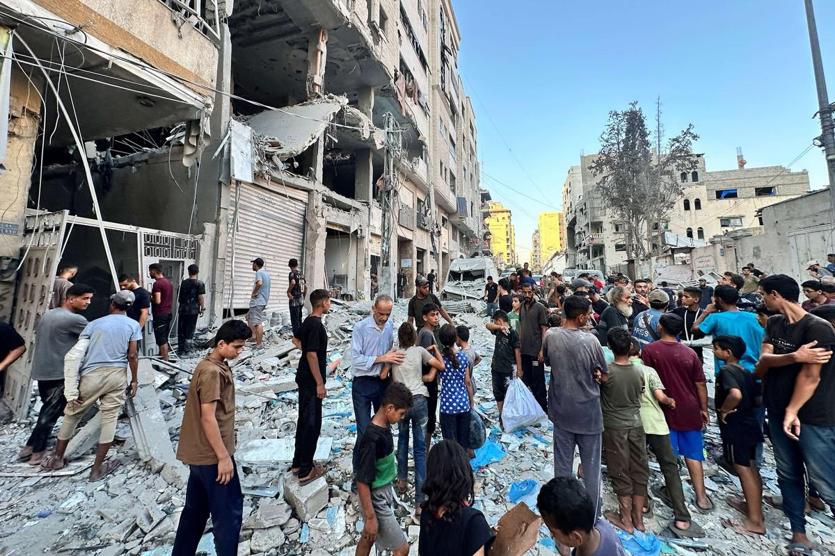 تدمير ممهنج لغزة وأهلها