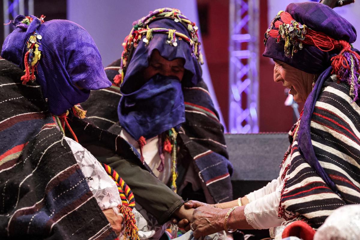 ملابس تقليدية