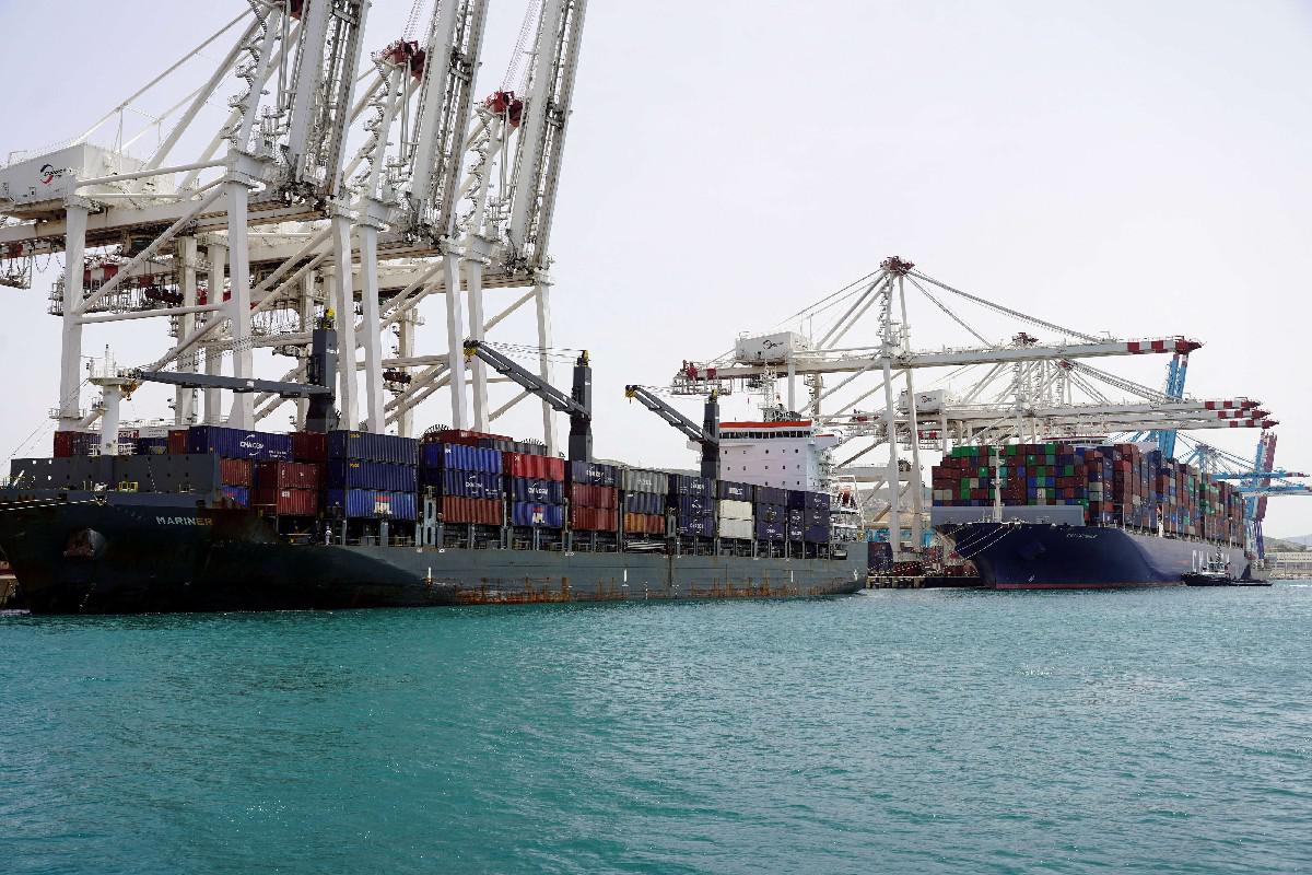 بنية مينائية متطورة توفر كافة مقومات النجاح لمشروع صناعة السفن 