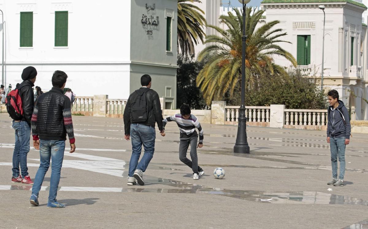 المخدرات تهدد الأجيال