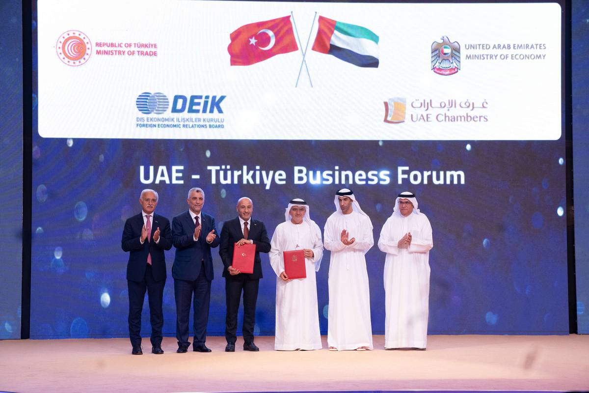 تركيا والإمارات أبرما حزم اتفاقيات استثمارية بمليارات الدولارات