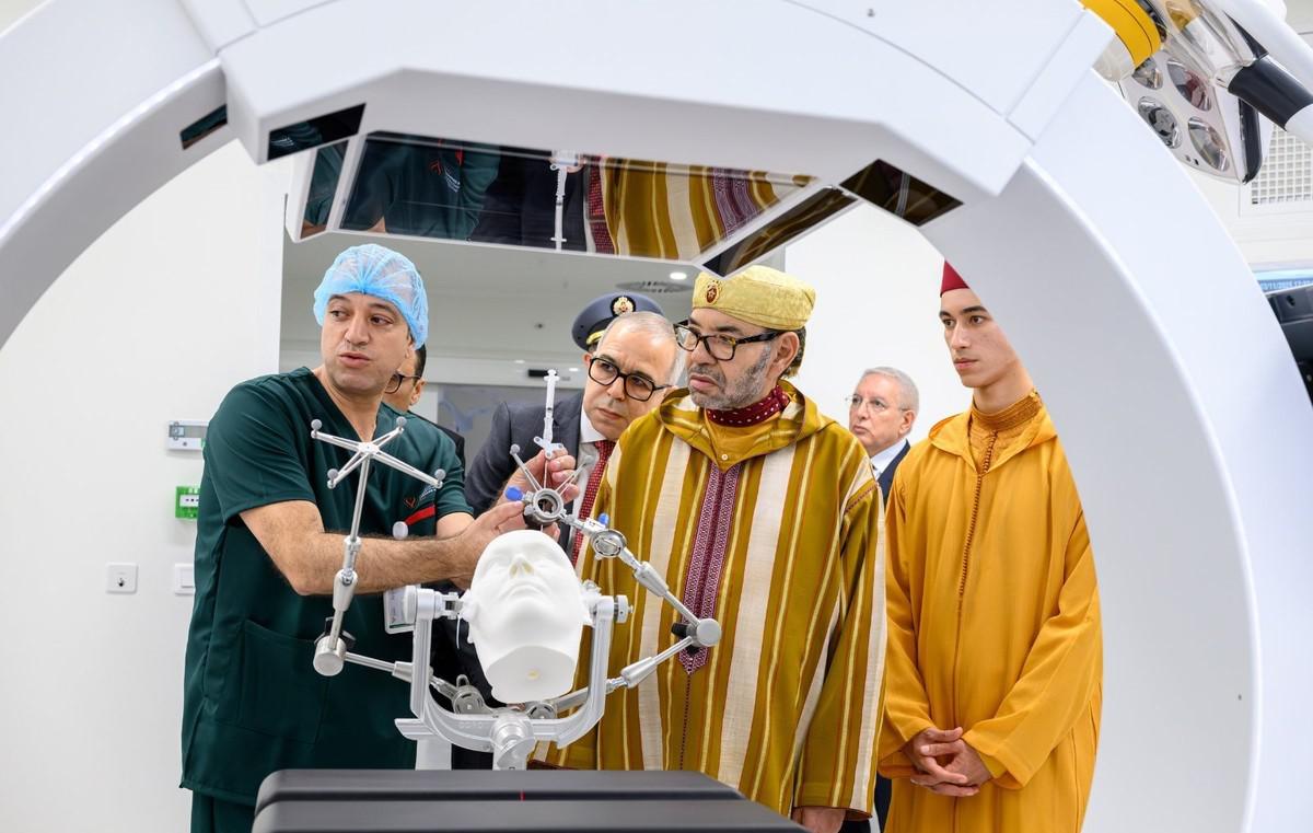 ثورة هادئة وعميقة بقيادة الملك محمد السادس عنوانها "الإنسان أولًا"