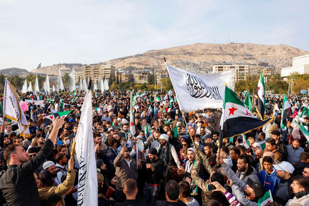 هل يكفي التعبير الشعبي في تحديد مسارات الحل