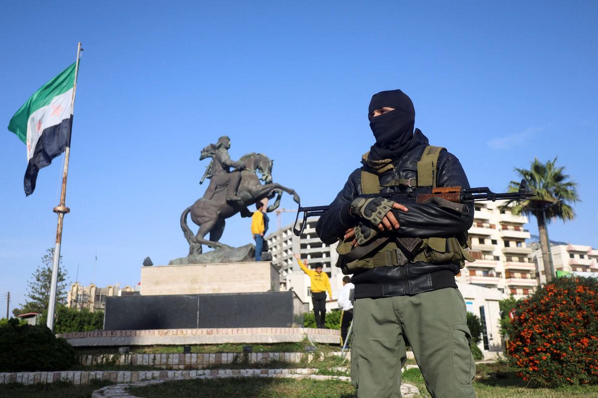 مجموعات عرقية وطائفية تستغل ضعف الدولة السورية