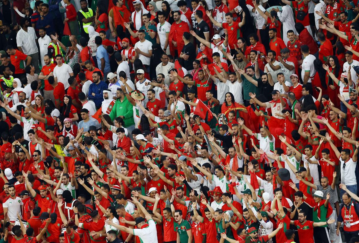 المغاربة سيكونون في الموعد لتشجيع أسود الأطلس 