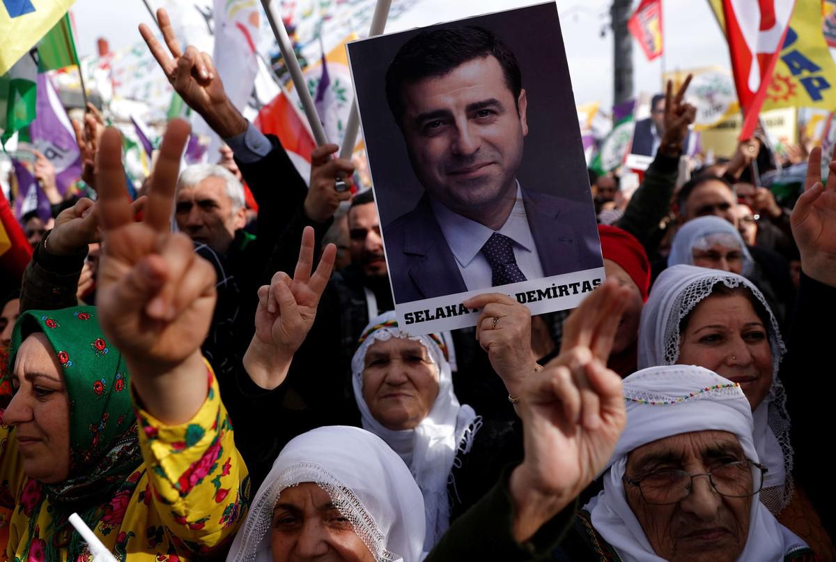 ديمرتاش من بين أكثر الشخصيات الكردية تأثيرا وشعبية