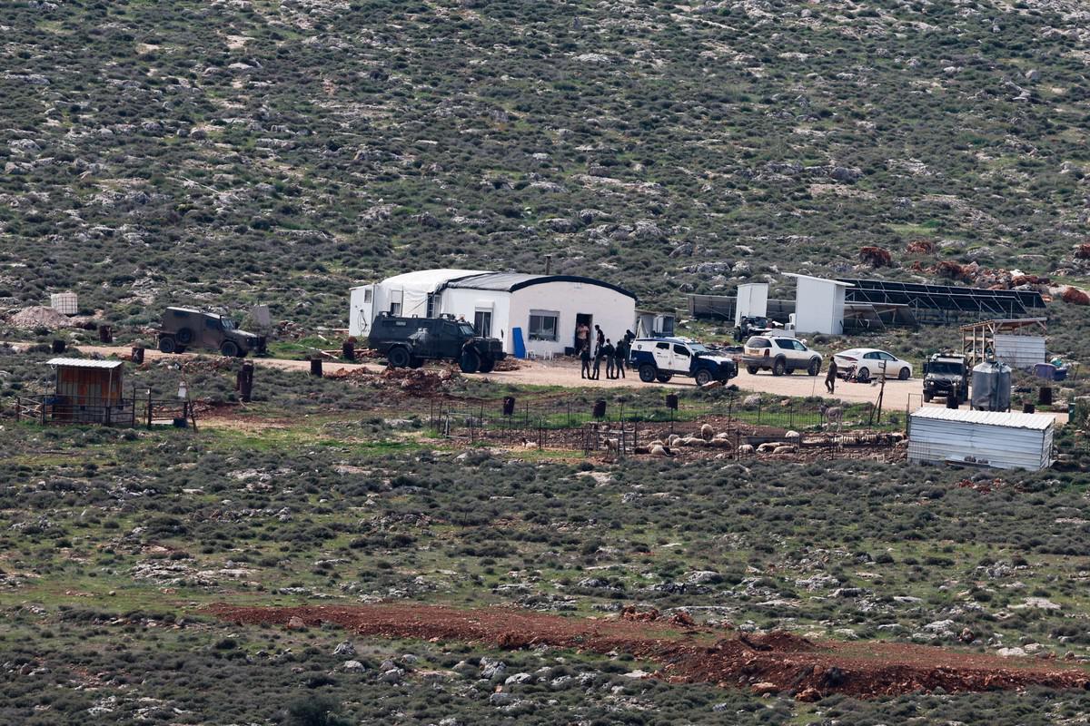 استراتيجية إسرائيل لتقطيع أوصال الضفة عبر رؤوس التلال