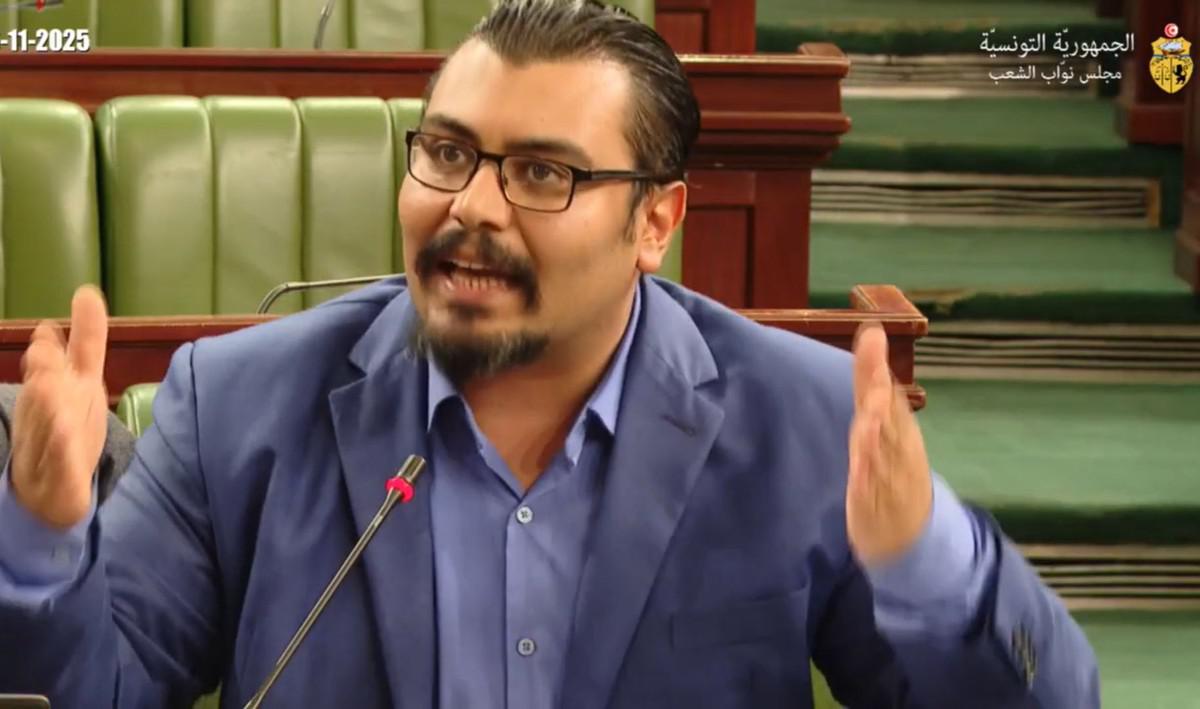 السعيداني عُرف بمواقفه الداعمة للرئيس التونسي 