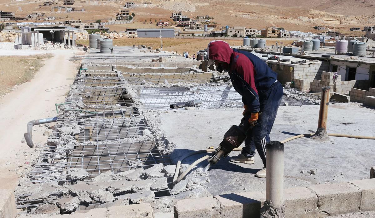 عودة العمال السوريين انعكست سلبًا على الوضع الاقتصادي في لبنان