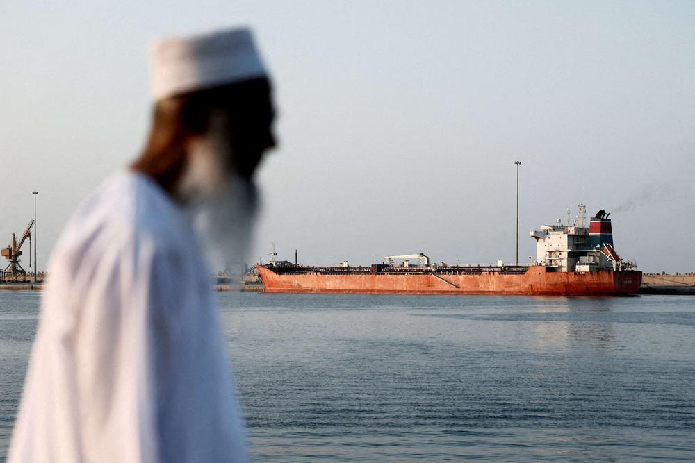 التفكير في نقل النفط نحو المتوسط يفتح الباب أمام دور لموانئ مثل ميناء حيفا